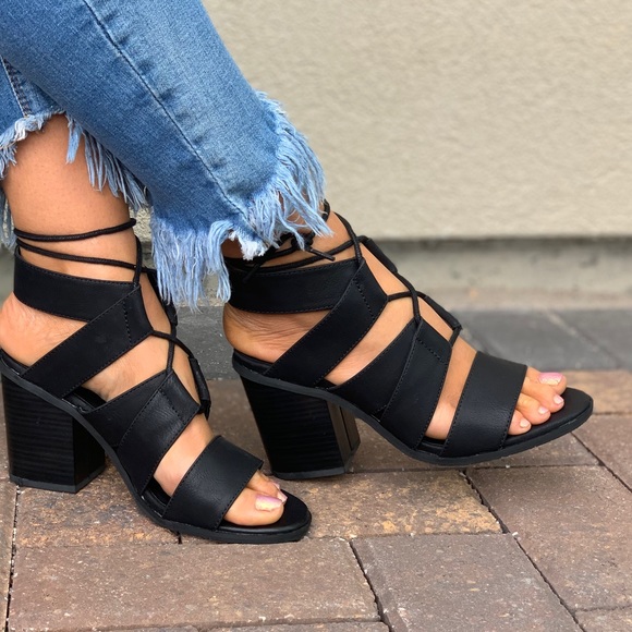 Urban Outfitters Shoes - Black Strappy Lace Up Gladiator Block Heel Sandal